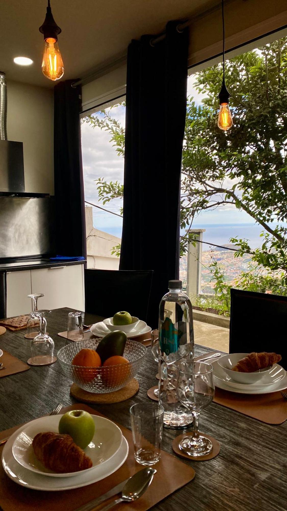 Studio Geek Villa - Open Space - 5M From 5 Top Attractions - Pool All Year Round, Dining Pergola, Barbecue - Funchal Matrix Holiday Home Exteriör bild