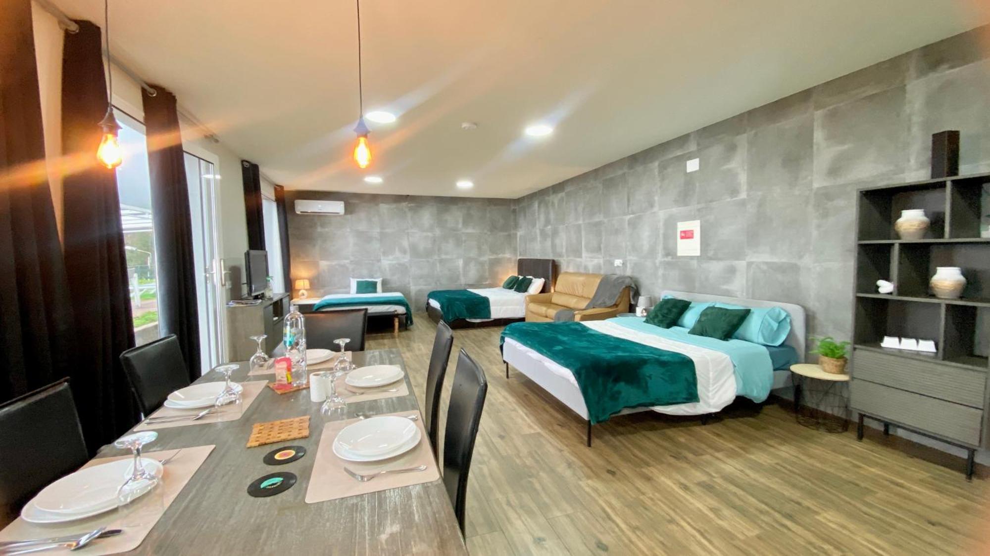 Studio Geek Villa - Open Space - 5M From 5 Top Attractions - Pool All Year Round, Dining Pergola, Barbecue - Funchal Matrix Holiday Home Exteriör bild